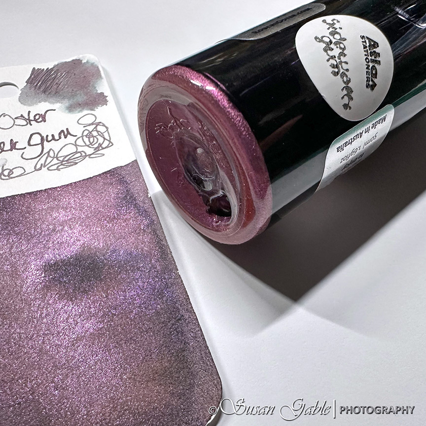 Robert Oster & Atlas Stationers Exclusive – Sidewalk&nbsp;Gum