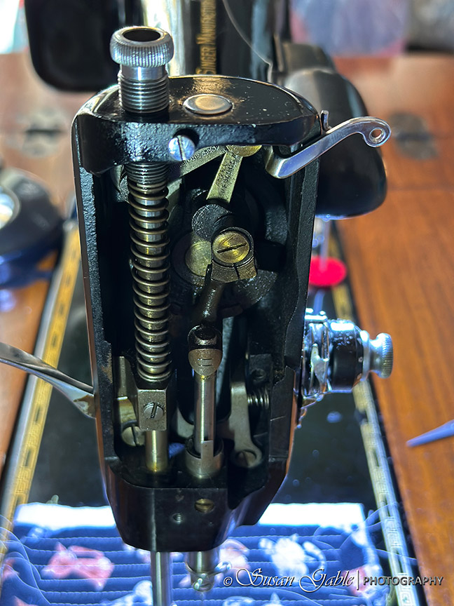 My Singer 201-2: Part 5-Taking a Look Behind the Decorative Plates and Under My Machine